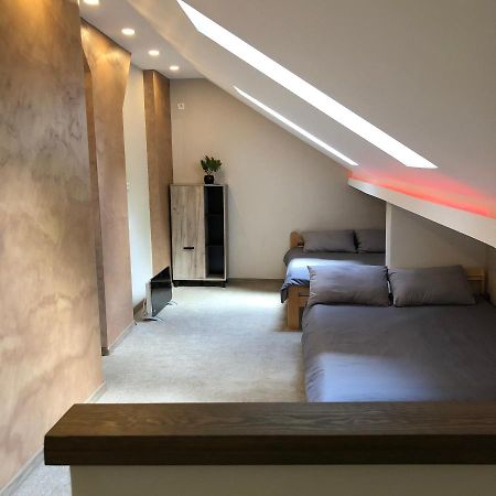 King Milans Apartment Belgrado Exterior foto